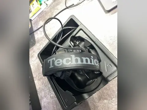 Dj-проводные наушники Tecnics EAH-DJ1200EK — кадр 3