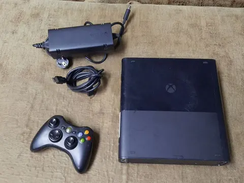 Игровая приставка xbox 360 500 гб(прошитая) — принято в «Легенде»