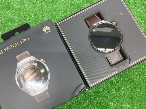 Смарт часы Huawei watch 4 pro, e-Sim — принято в «Легенде»