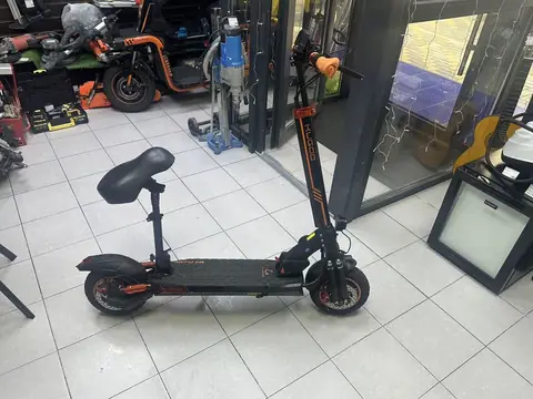 Электросамокат kugoo m4 pro max 1600w 18ah — кадр 2