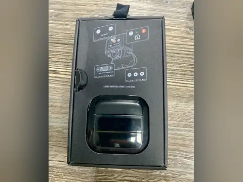 Наушники jbl tour pro 3 — кадр 3