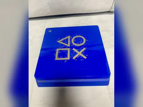 Sony playstation 4 slim 500gb — принято в «Легенде»