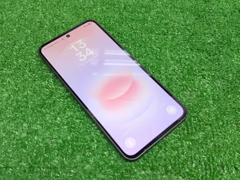 Samsung Galaxy А37, 8/256 ГБ, 2 SIM — принято в «Легенде»
