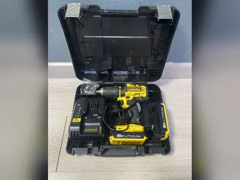 Шуруповерт аккумуляторный Stanley FatMax 18v — принято в «Легенде»