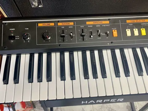 Electronic piano Roland ep-09 — кадр 3