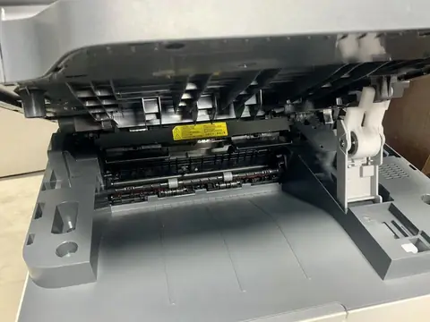 Принтер лазерный мфу HP color laser 178nw — кадр 4
