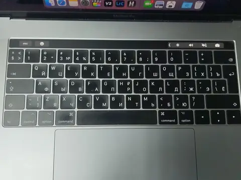 Ноутбук Apple MacBook Pro 15 (2017) Core i7/16/512 — кадр 4
