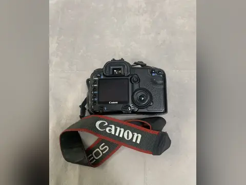 Фотоаппарат Canon EOS30D (ds126131) — кадр 2