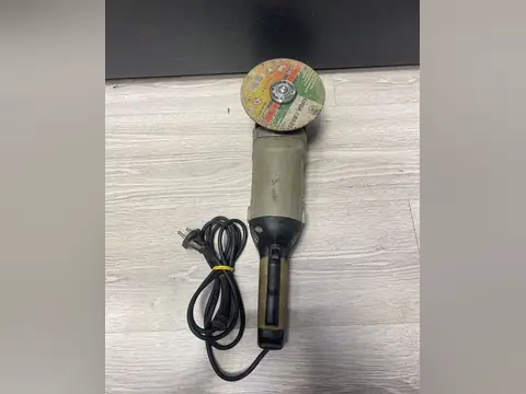 Болгарка Интерскол УШМ-150 — кадр 3