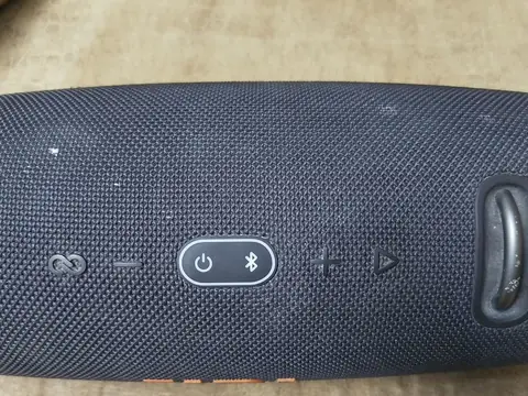 Портативная колонка jbl extreme 3 — кадр 4
