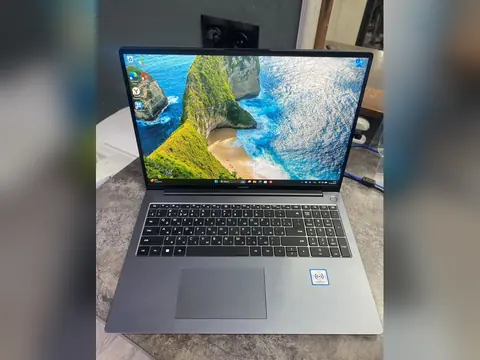 Ноутбук Huawei MateBook D16 mclf-X i5-12450h — принято в «Легенде»