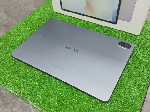 Планшет Huawei MatePad 11.5 — кадр 3