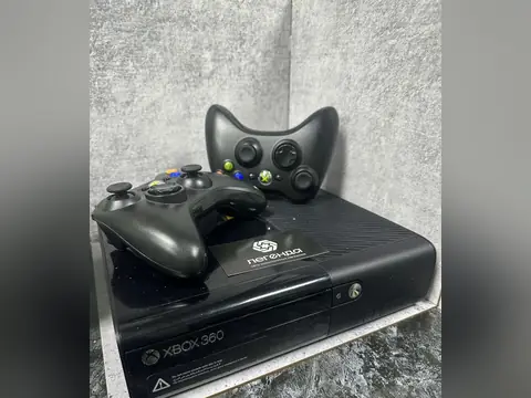 Xbox 360 e не прошитый — кадр 2
