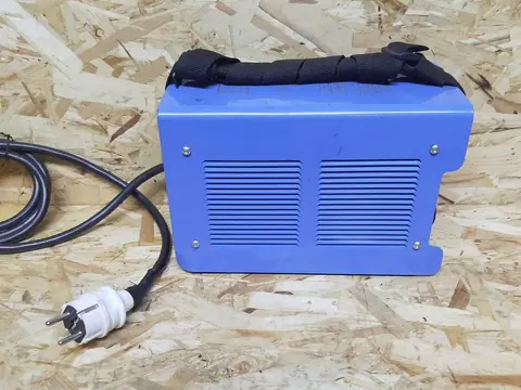 Сварочный аппарат Inverter 4000 — кадр 2